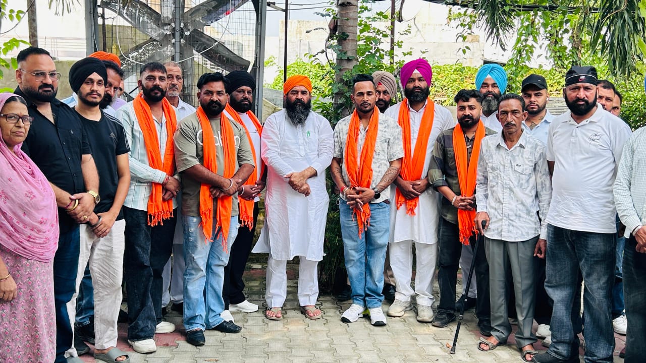 Aam Aadmi Party appoints block coordinators in Garhshankar under "War on Drugs" campaign.